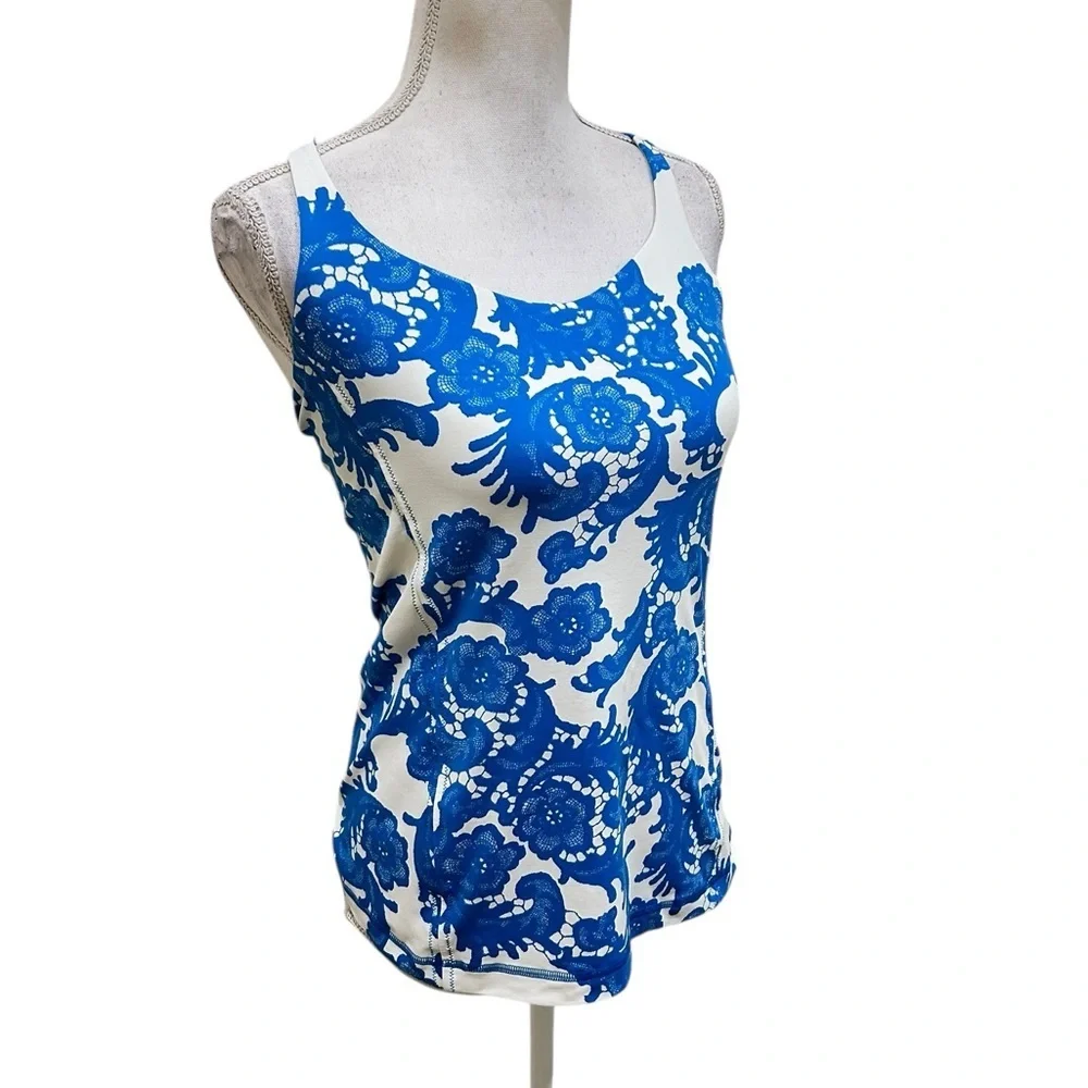 Lululemon Athletica Blue & off White floral athletic workout Tank Top small